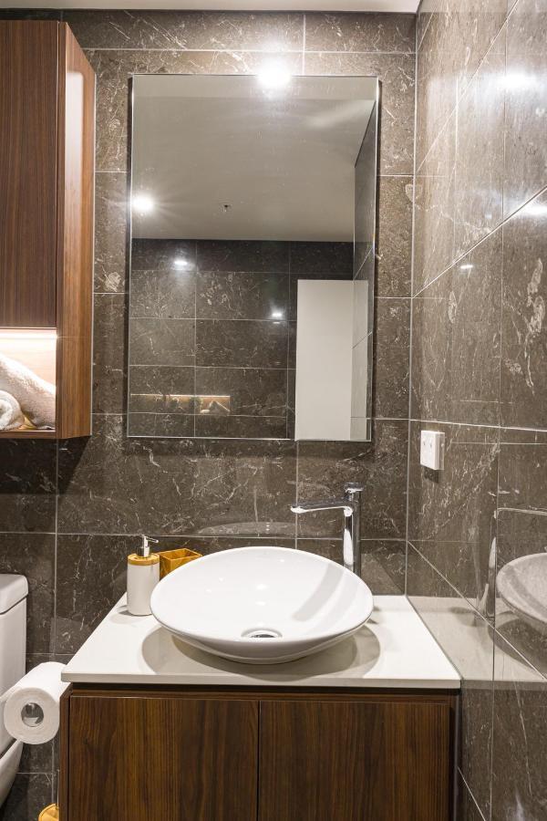 Hamptons Retreat On Level 77 Skytower Apartment Brisbane Exterior foto