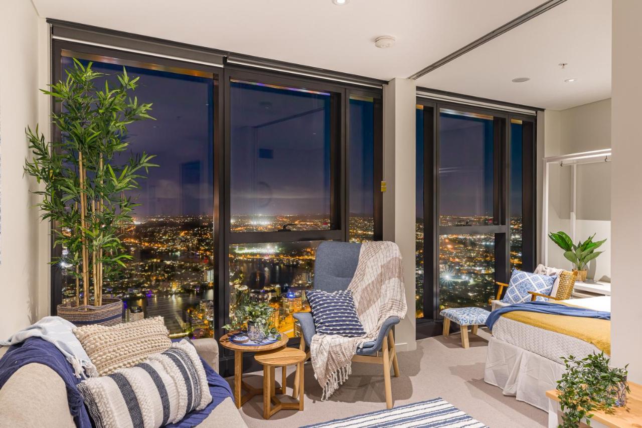 Hamptons Retreat On Level 77 Skytower Apartment Brisbane Exterior foto